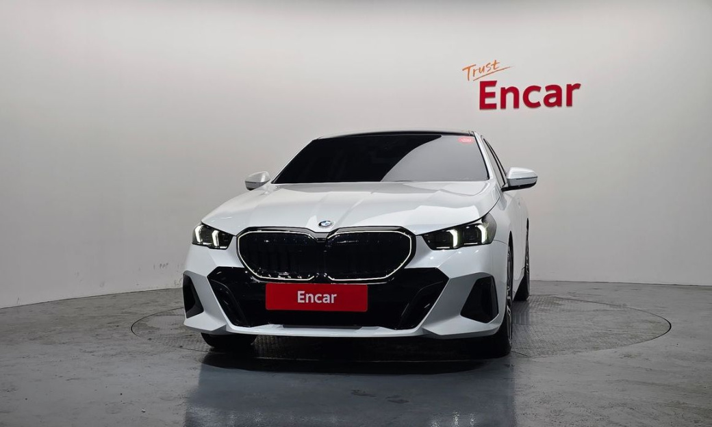 BMW 5-Series 520i Special Edition, 2026