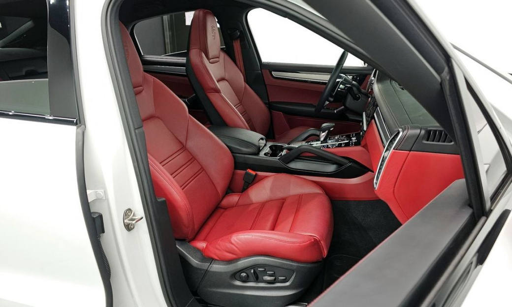 Porsche Cayenne 3.0 COUPE PLATINUM EDITION, 2023