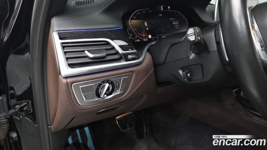 BMW 7-Series 740i M Sport, 2022