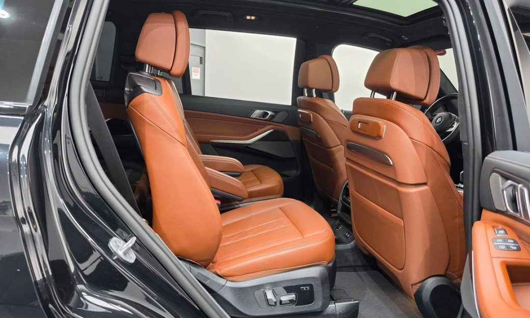 BMW X7 xDrive 40i M Sport 6STR, 2025
