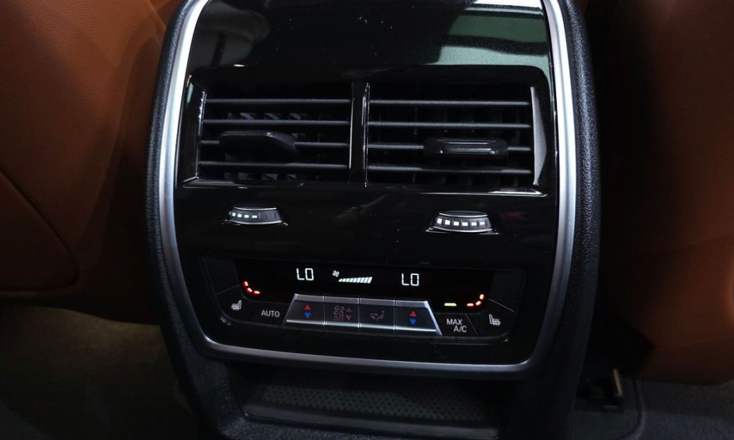 BMW X7 xDrive 40i M Sport 6STR, 2024