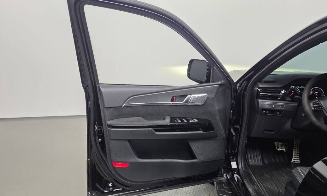 Kia Mohave Diesel 3.0 4WD 7-Seater, 2024