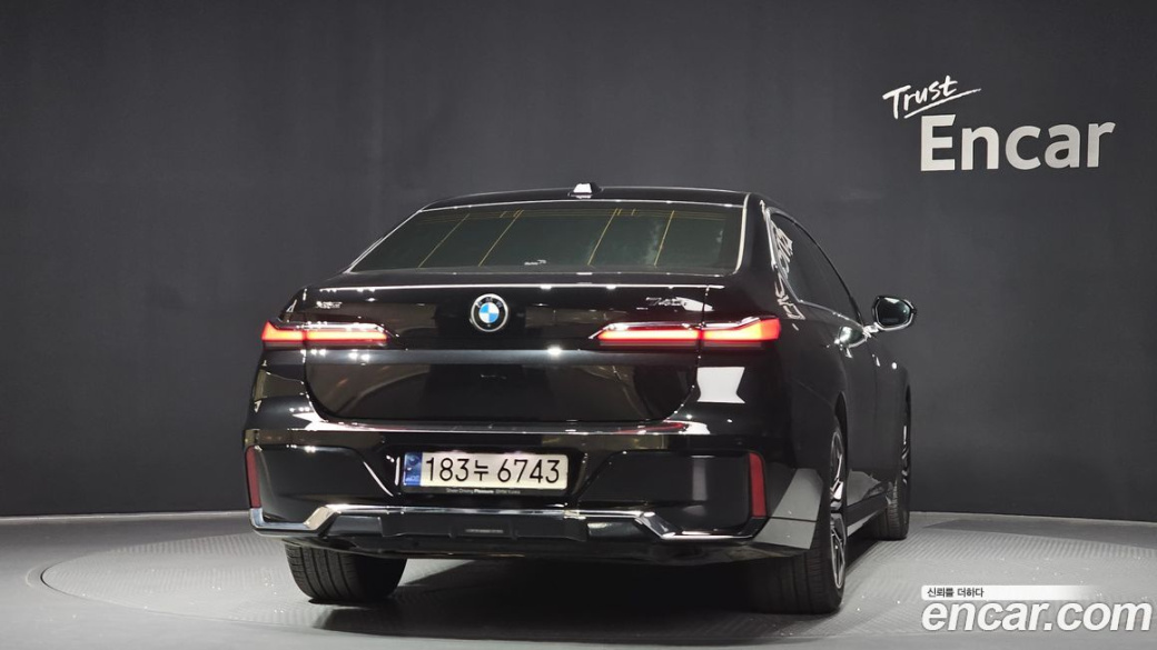 BMW 7-Series 740i xDrive M Sport Limited, 2024