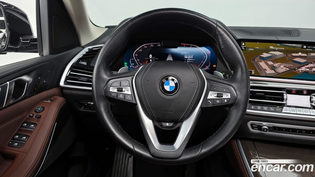 BMW X5 xDrive 40i xLine, 2022
