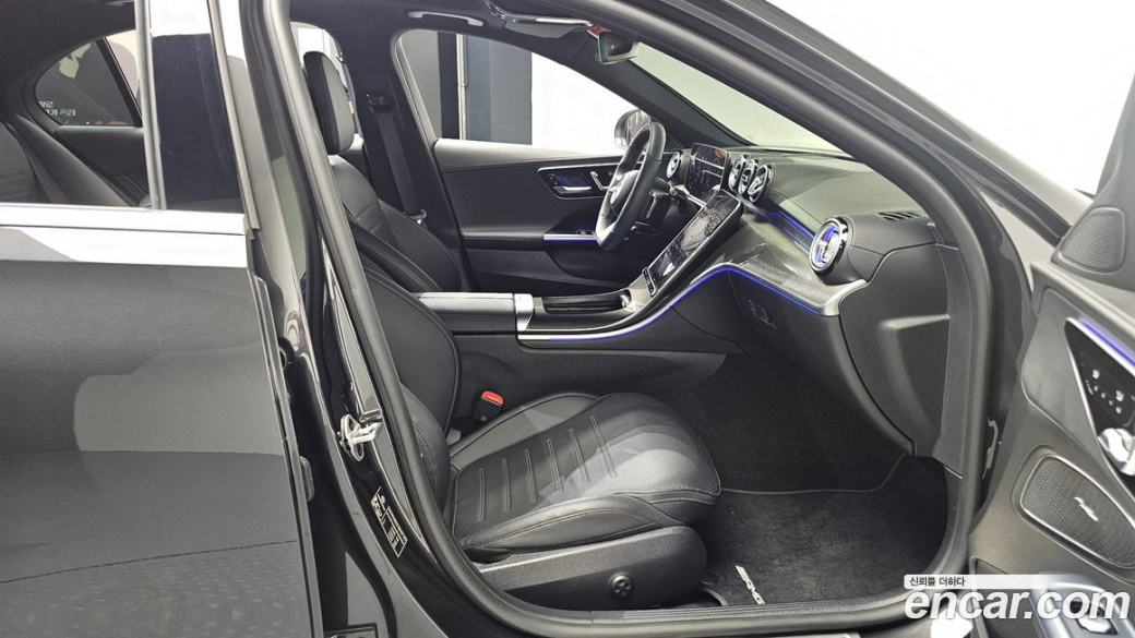 Mercedes-Benz C-Class C300 AMG Line, 2022