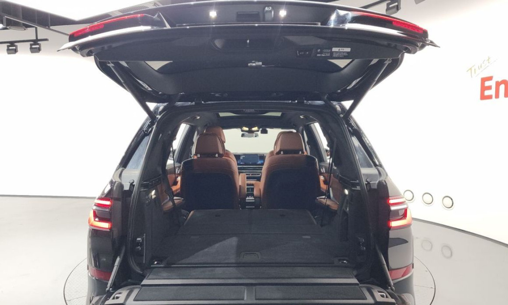 BMW X7 xDrive 40d M Sport 6STR, 2025