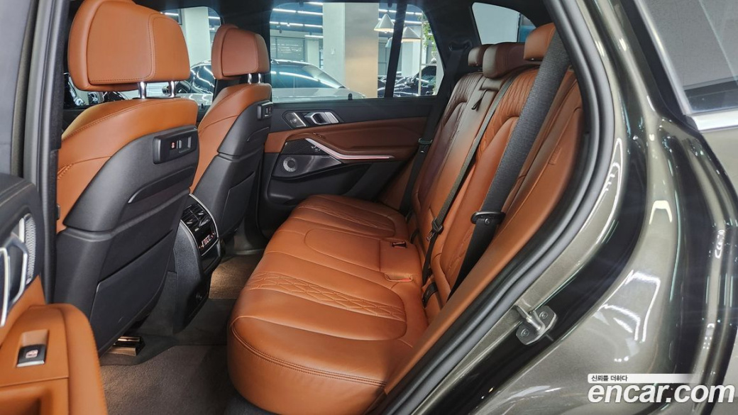 BMW X5 M50i, 2023