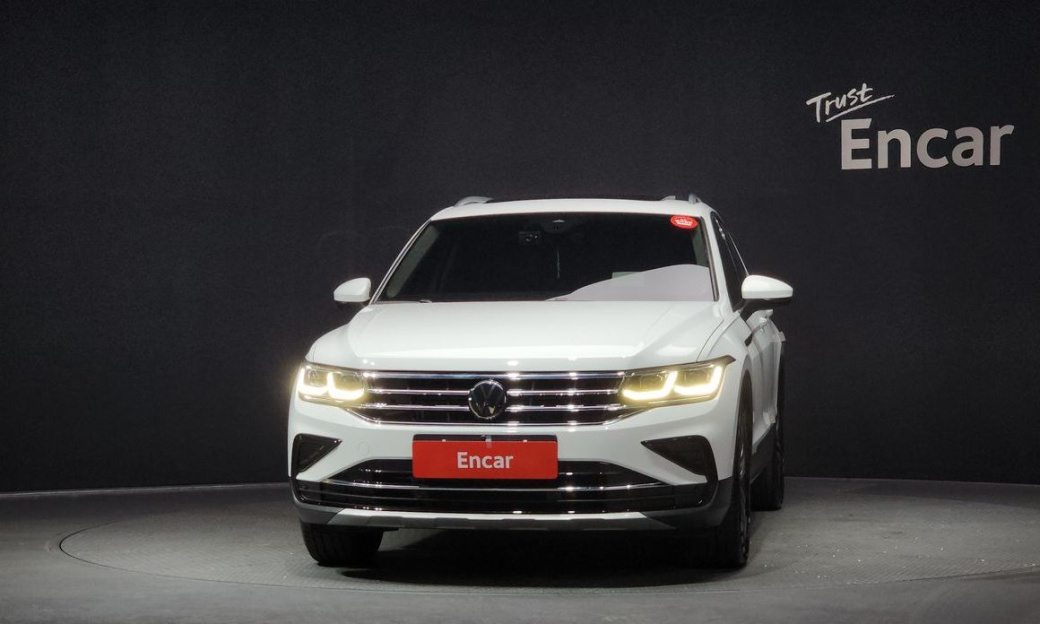 Volkswagen Tiguan 2.0 TDI Prestige, 2024