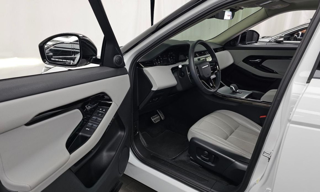 Land Rover Range Rover Evoque P250 S, 2024