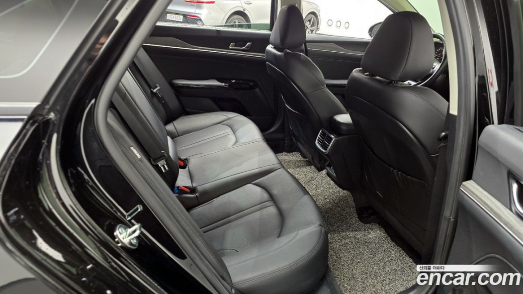Kia K5 2.0, 2024