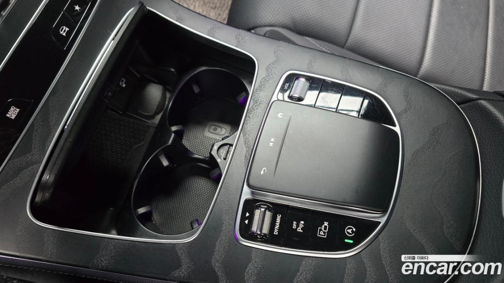 Mercedes-Benz E-Class E250 AMG Line, 2023