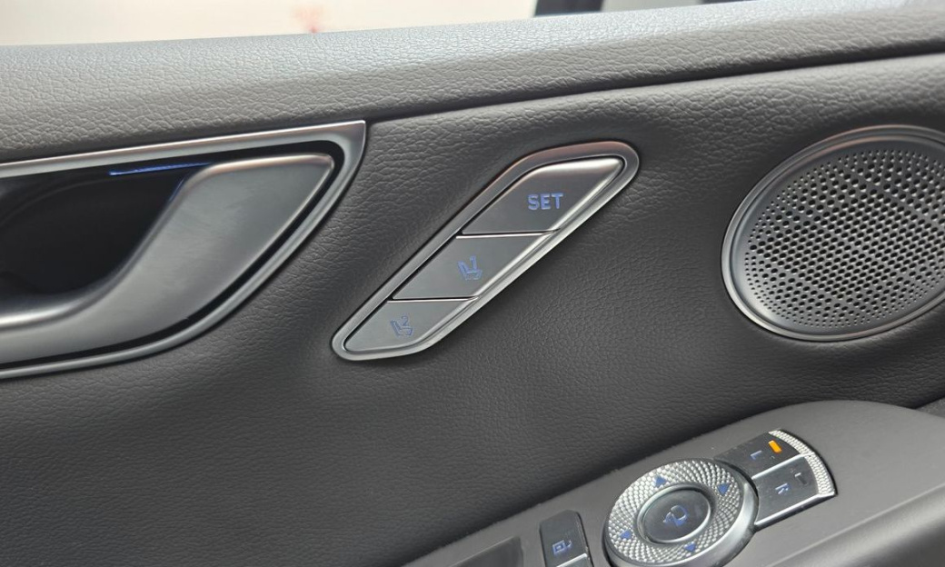 Genesis G80 Gasoline 2.5 Turbo AWD, 2022