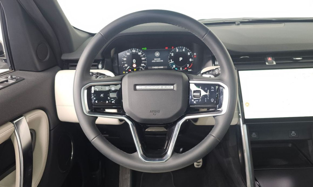 Land Rover Discovery Sport P250 Dynamic SE, 2024