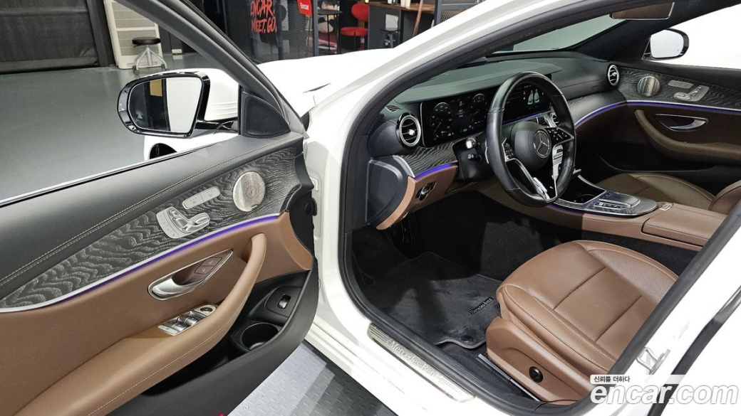Mercedes-Benz E-Class E350 4MATIC Avantgarde, 2022