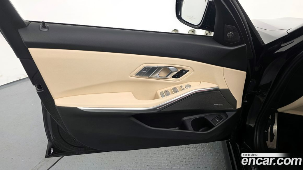 BMW 3-Series 320d M Sport, 2023