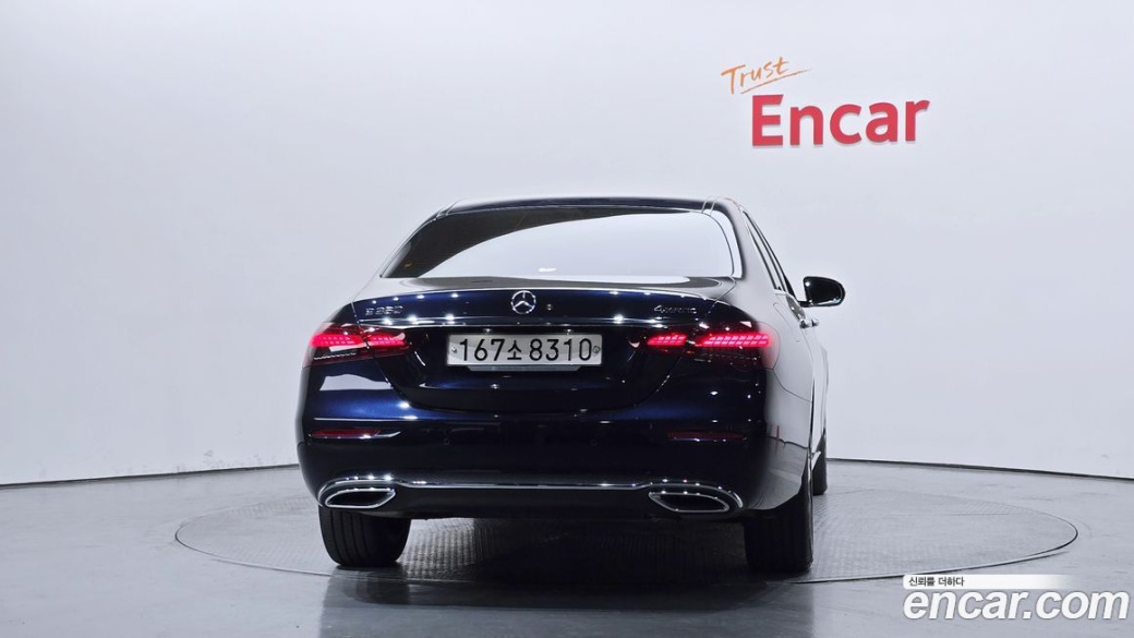Mercedes-Benz E-Class E350 4MATIC Avantgarde, 2022