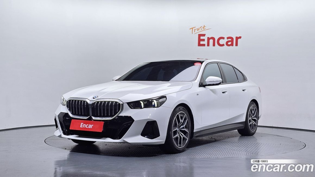 BMW 5-Series 520i M Sport, 2024