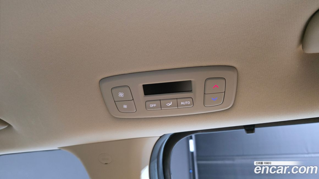 Kia Carnival 9-Seater Noblesse, 2023