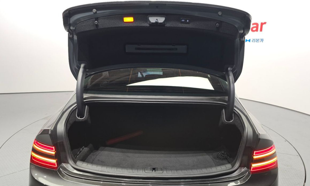 Genesis G80 Gasoline 2.5 Turbo AWD, 2026