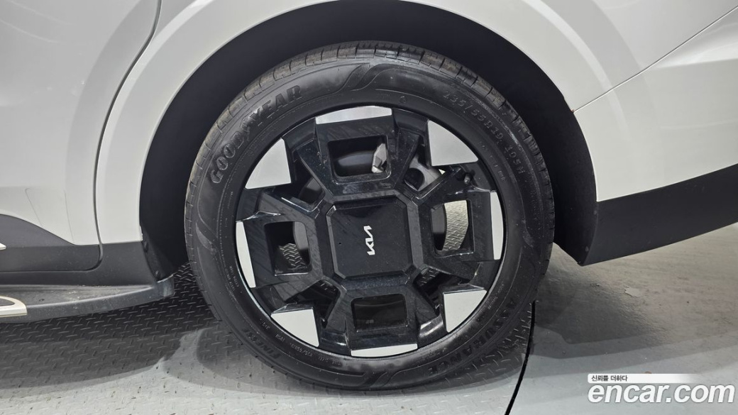 Kia Carnival 9-Seater Noblesse, 2025