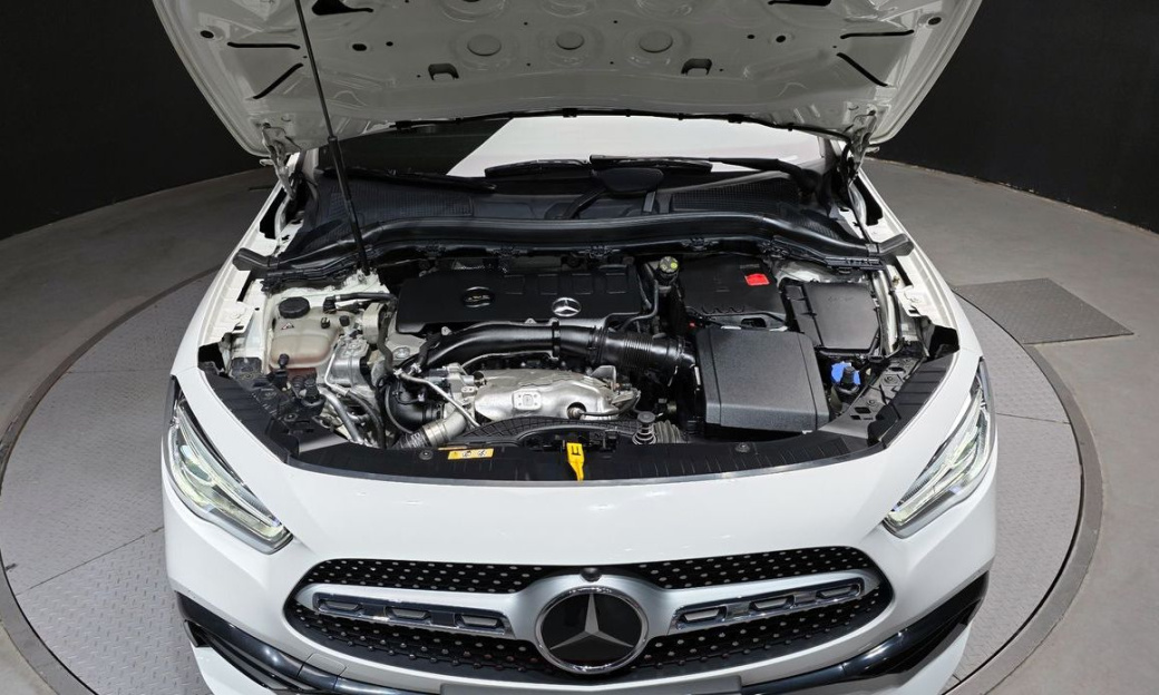 Mercedes-Benz GLA-Class GLA250 4MATIC, 2022