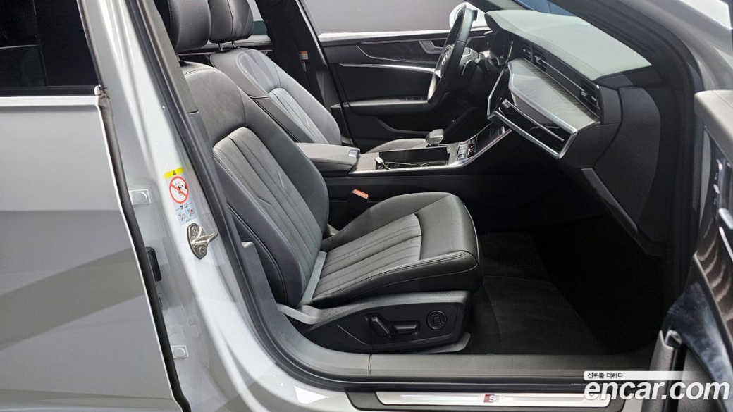 Audi A6 40 TDI Premium, 2023