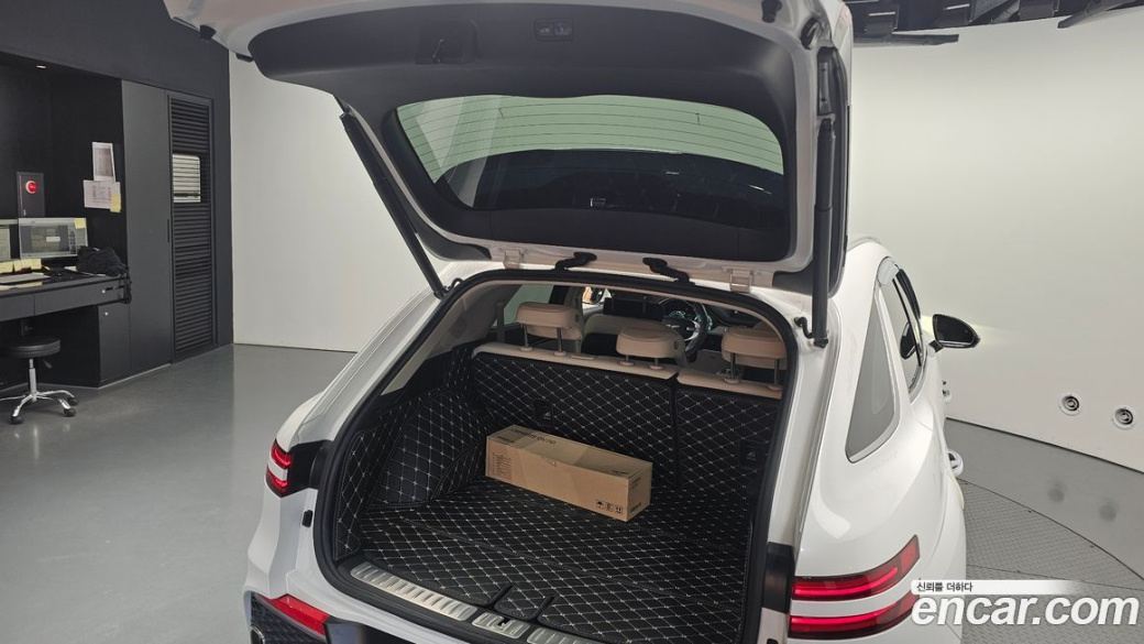 Genesis GV70 2.5T Gasoline AWD, 2024
