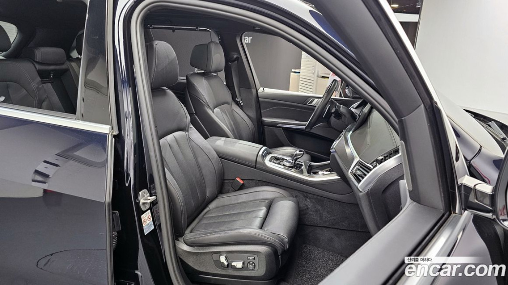 BMW X5 xDrive 40i M Sport, 2021