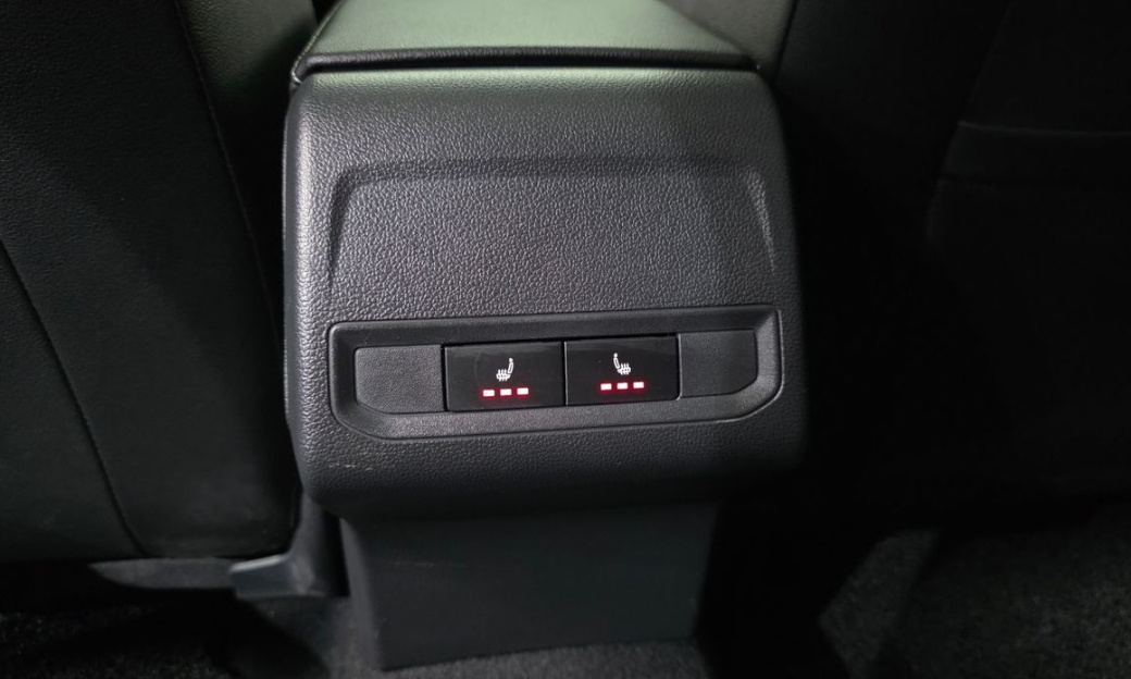 Volkswagen Jetta 1.4 TSI Prestige, 2021
