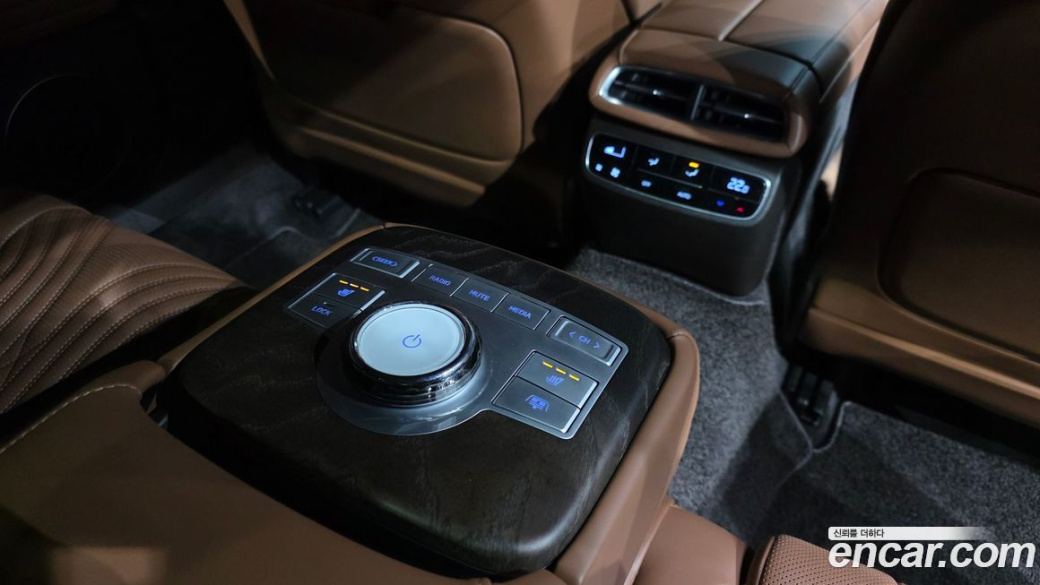 Genesis G80 Gasoline 2.5 Turbo AWD, 2024