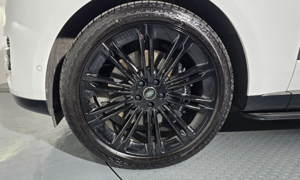 Land Rover Range Rover P530 Autobiography Long Wheel Base, 2025