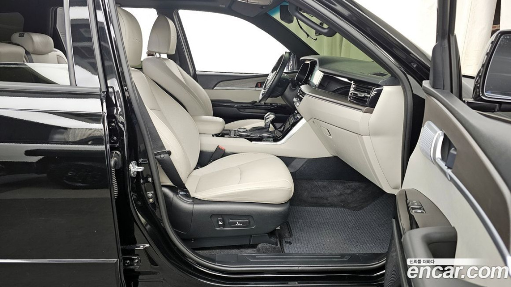 Kia Mohave Diesel 3.0 4WD 7-Seater, 2021