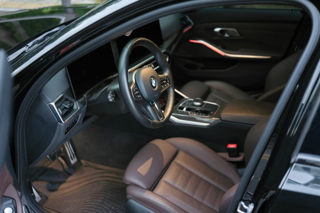 BMW 3-Series M340i xDrive Touring, 2024
