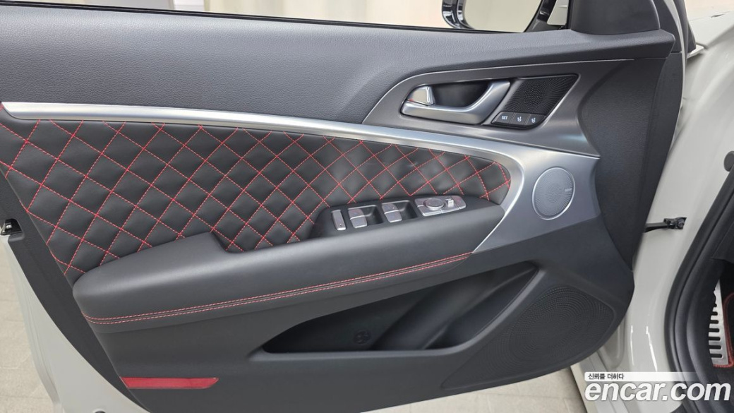 Genesis G70 Gasoline 2.5T 4WD, 2024