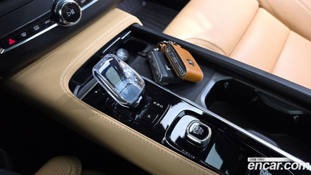 Volvo XC90 B6 Ultimate Bright, 2024