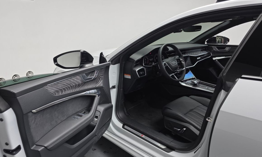 Audi A7 55 TFSI Quattro Premium, 2025