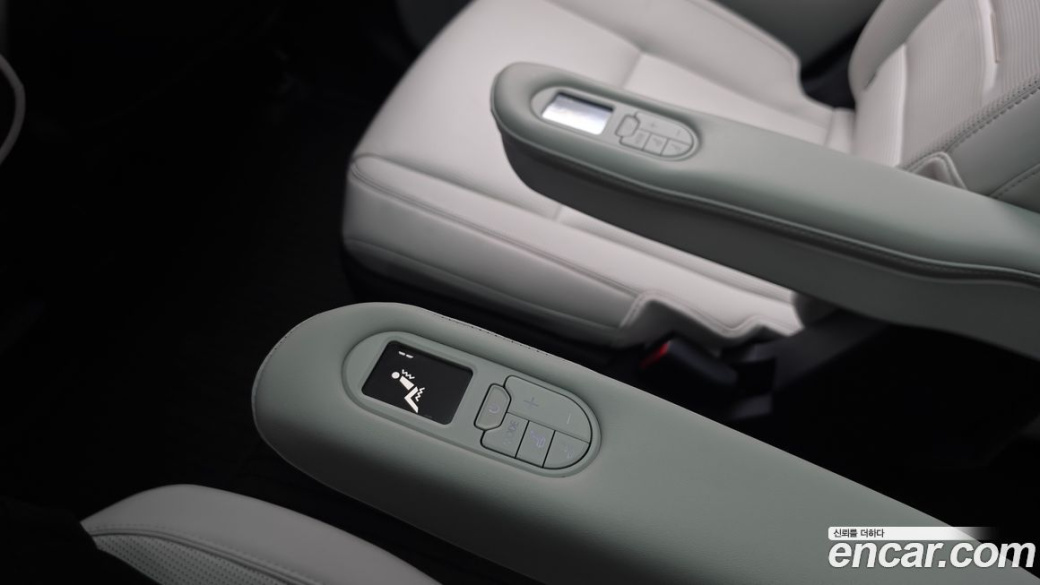 Hyundai Palisade Gasoline 2.5T 4WD 7-Seater, 2025