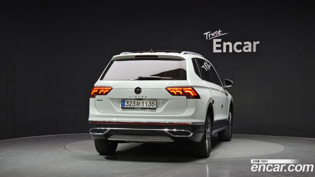 Volkswagen Tiguan 2.0 TSI Prestige, 2023