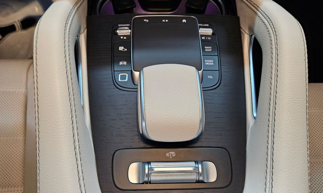 Mercedes-Benz GLE-Class GLE450 4MATIC, 2025