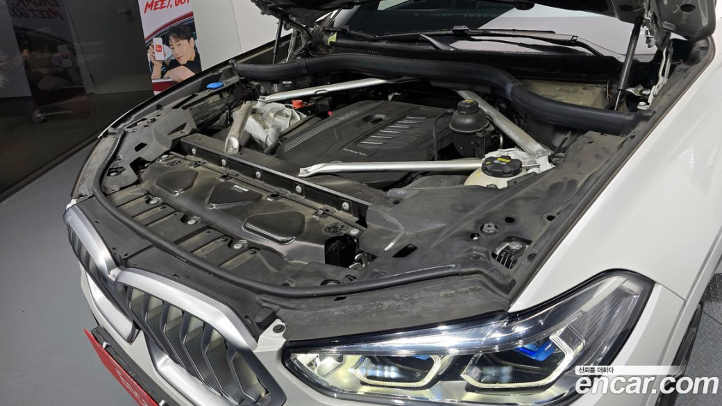 BMW X6 xDrive40i M Sport, 2023