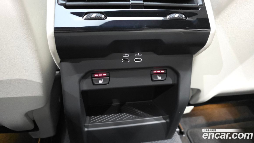 BMW 5-Series 520i M Sport, 2025