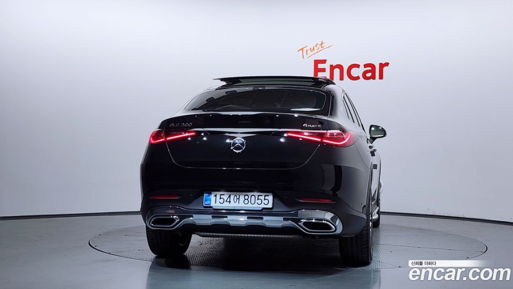 Mercedes-Benz GLC-Class GLC300 4MATIC Avnatgarde Coupe, 2025