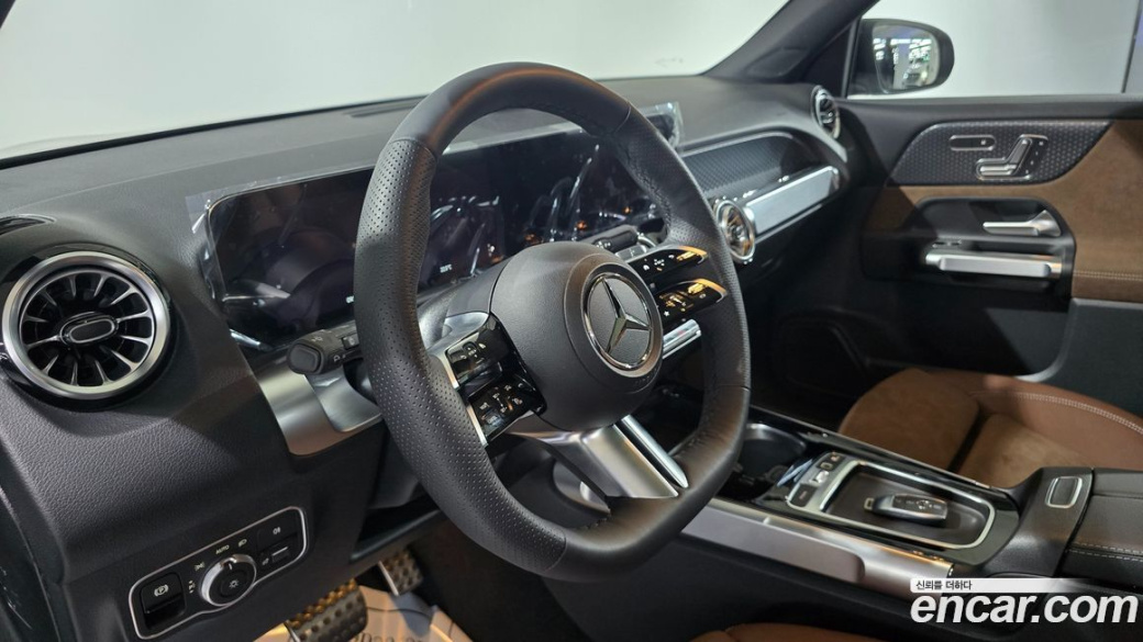 Mercedes-Benz GLB-Class GLB250 4MATIC, 2026