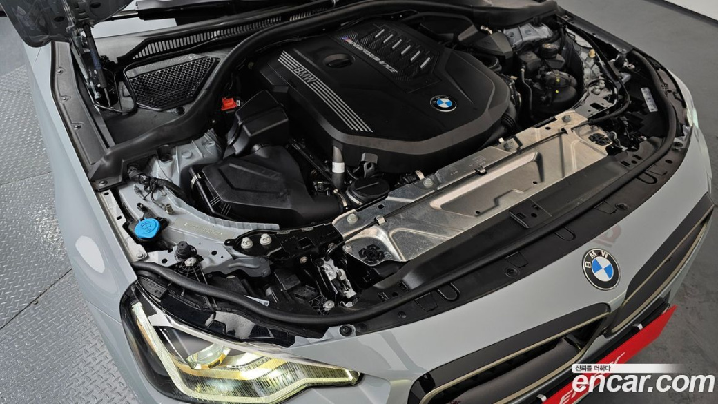 BMW 2-Series M240i xDrive Coupe, 2024