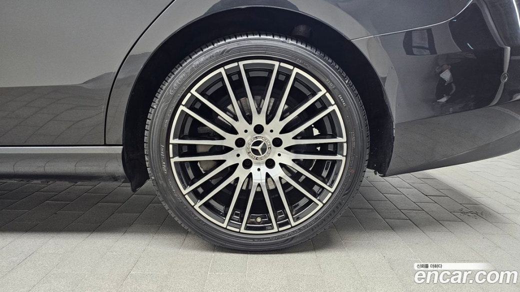 Mercedes-Benz C-Class C200 4MATIC Avantgarde, 2022