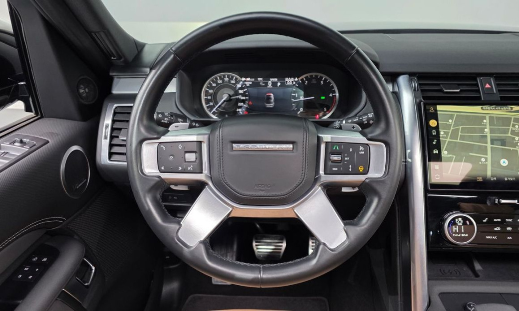 Land Rover Discovery D300 R-Dynamic HSE, 2023