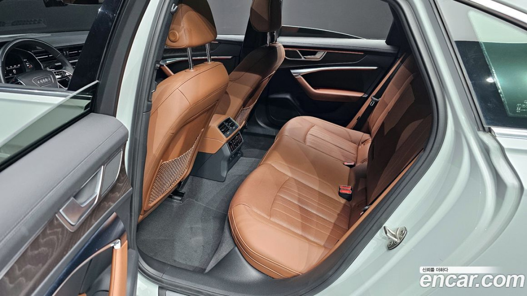 Audi A6 45 TFSI Premium, 2023
