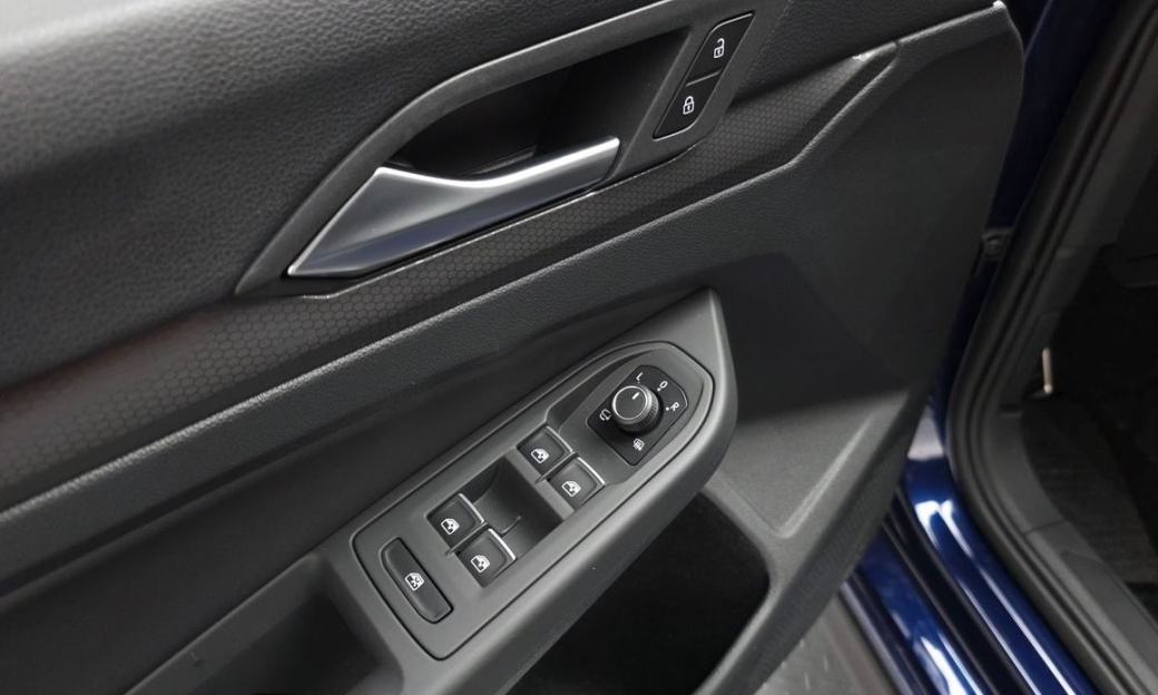 Volkswagen Golf 2.0 GTI, 2024