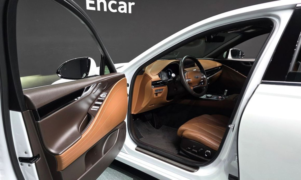 Genesis G80 Gasoline 2.5 Turbo AWD, 2024