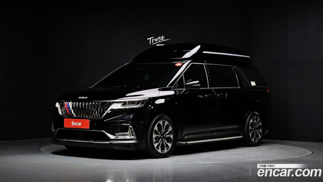 Kia Carnival 9-Seater Hi-Limousine(Special Vehicle), 2023